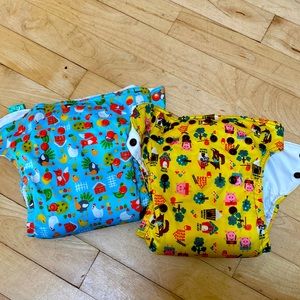 2 Tots Bots Cloth Diapers - Chicken Little and the 3 Pigs prints